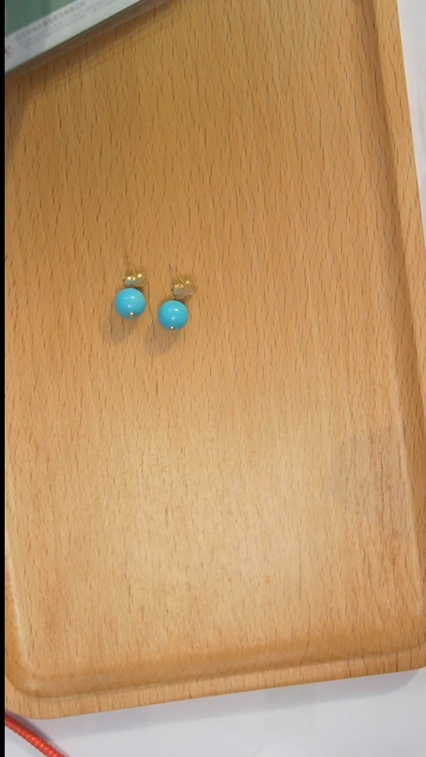 18K金镶嵌绿松石耳饰发货一件