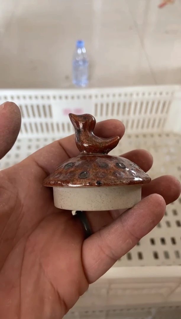 杯无运费险有瑕疵的摄影的产品有使用过的痕迹有点脏介意勿拍