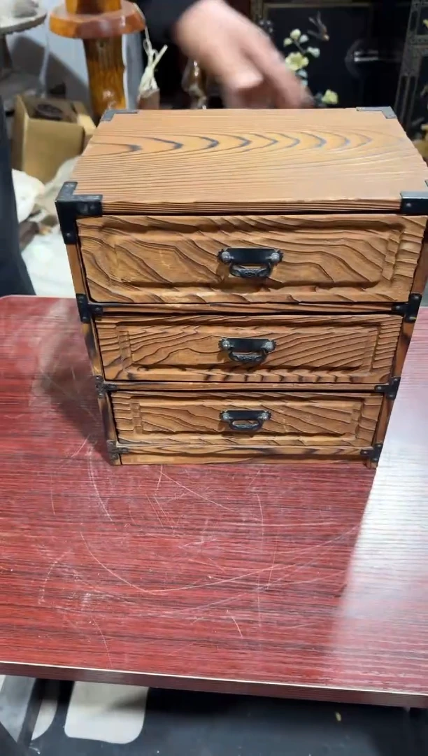 【闪购商品】杯小四孤品中古品