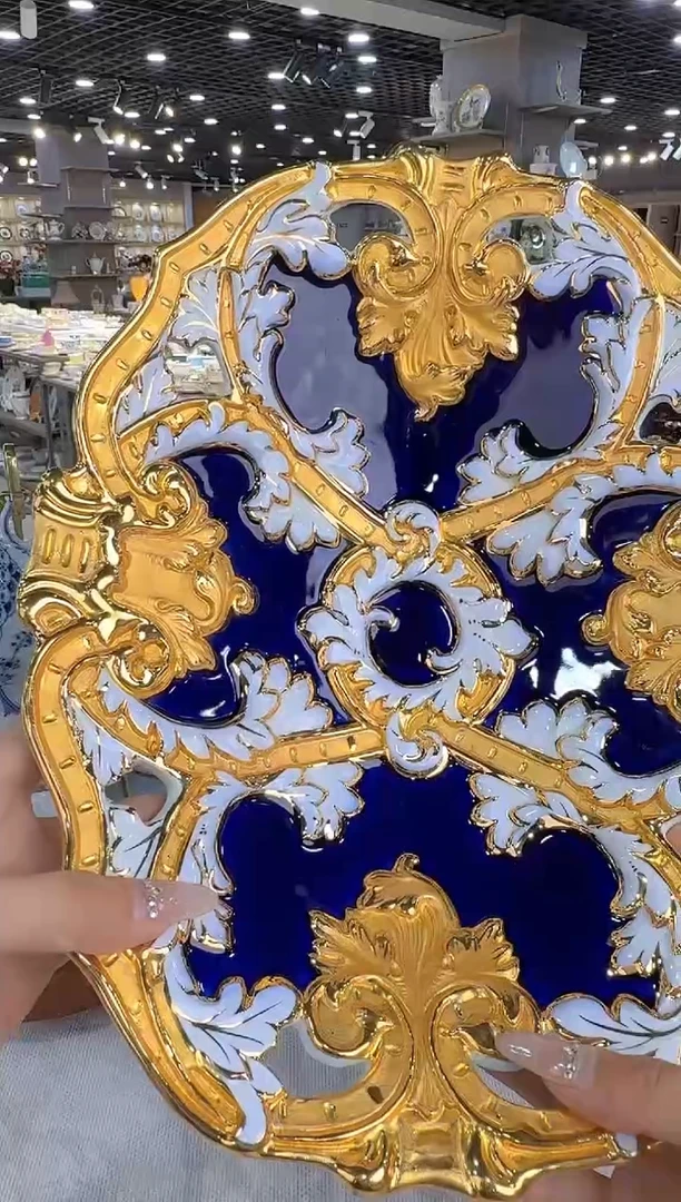 陶瓷灿*娜娜中古瓷器如图所示8899