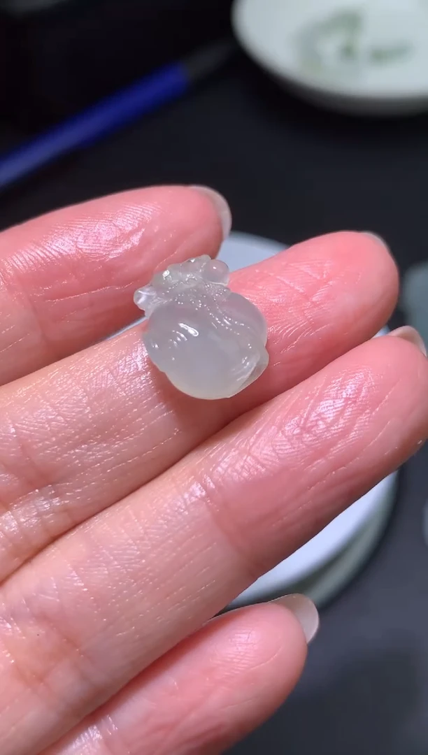 未镶嵌定制翡翠毛货