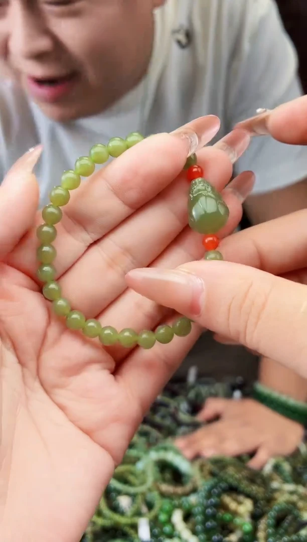 和田玉未镶嵌颈饰拍一发一