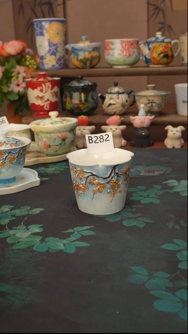 是泥吖  腊梅雪景手握杯282