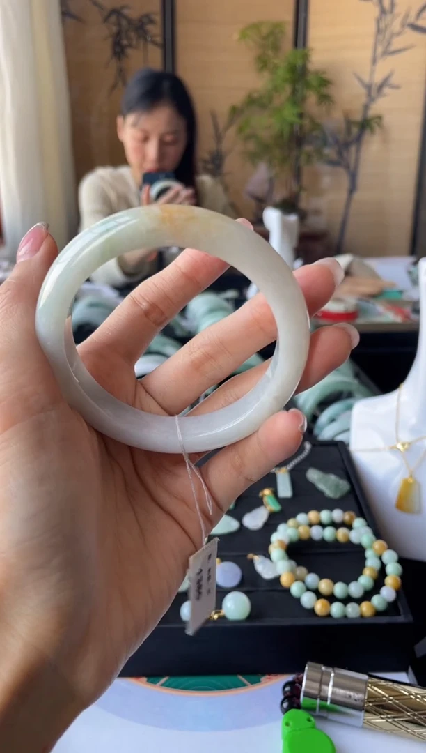 【闪购商品】翡翠手镯未镶嵌L圈口57+编号7