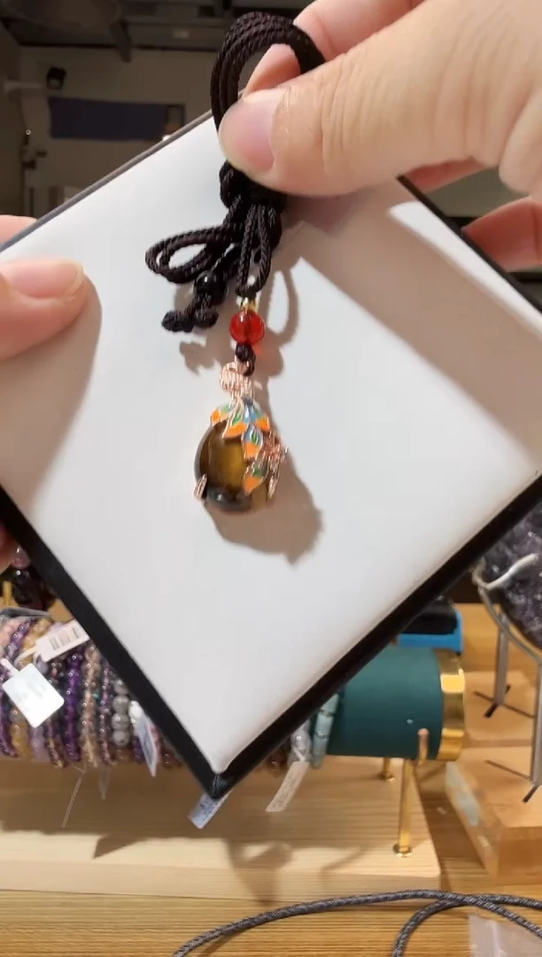 吊坠(赠链)未镶嵌木变石优3356