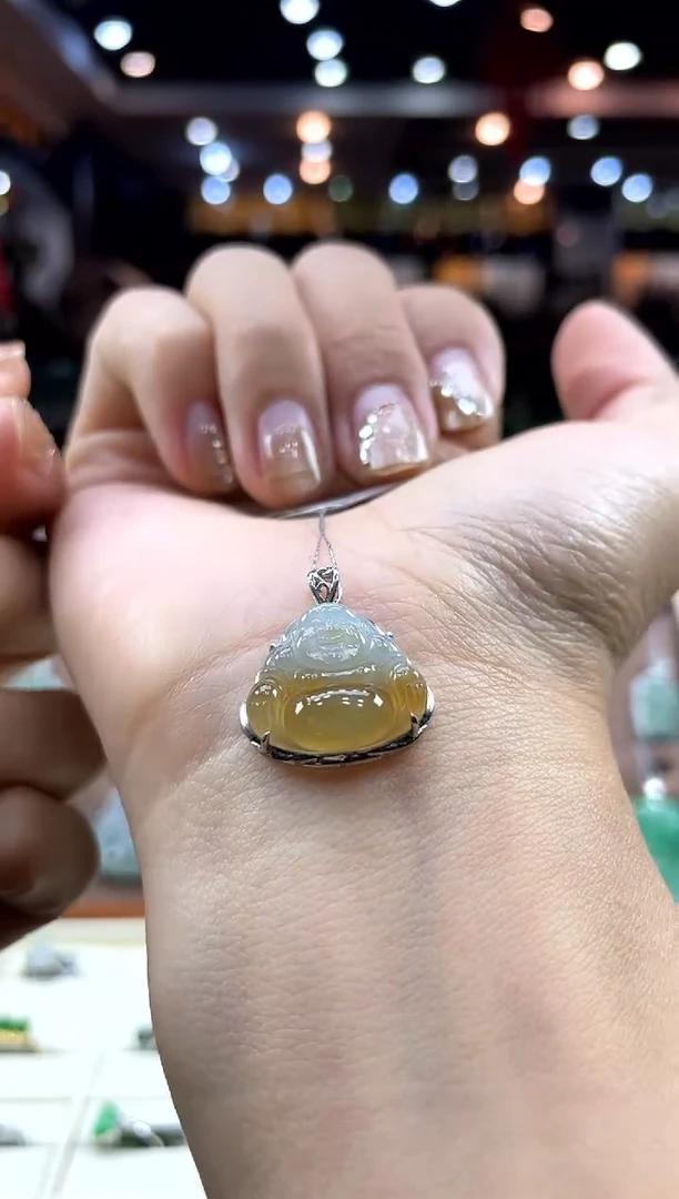 【闪购商品】翡翠颈饰18K金镶嵌佛公