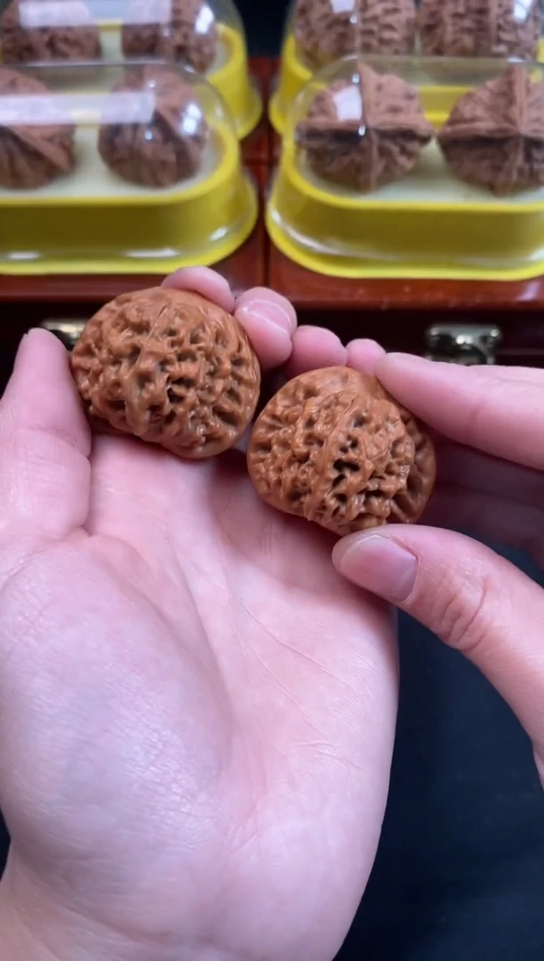 把件文玩核桃秦闷36尺Q067