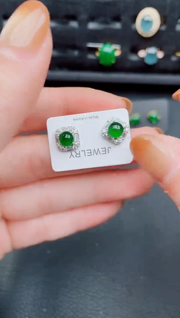 【闪购商品】翡翠耳饰银S925镶嵌天然a货翡翠706