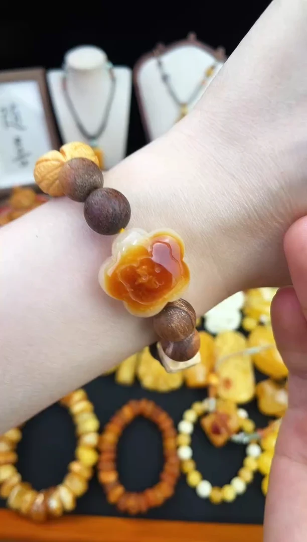 琥珀未镶嵌珠宝奇石柒月