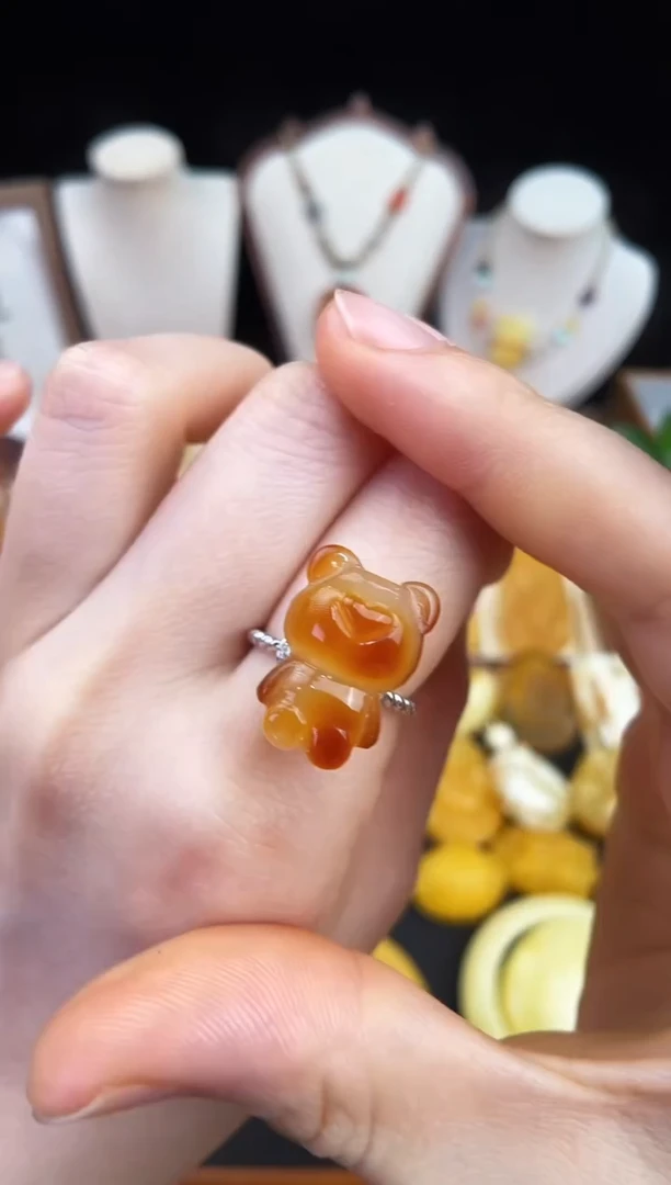 琥珀未镶嵌珠宝奇石柒月