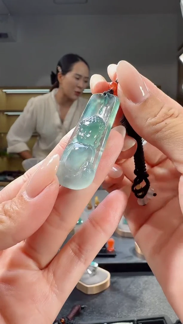 吊坠(不含链)未镶嵌翡翠宝宝佛