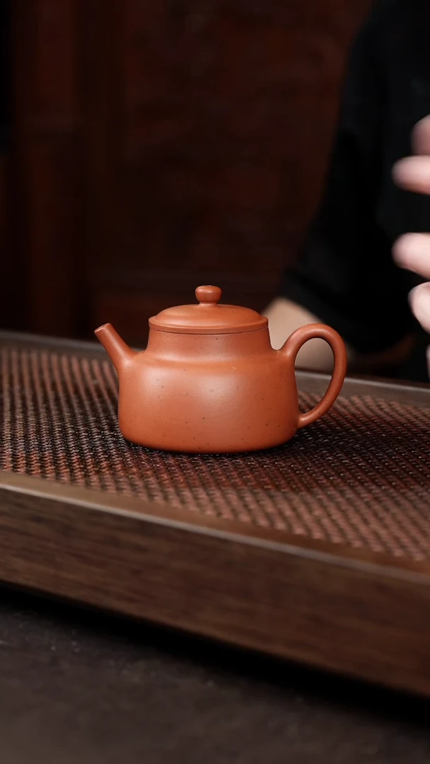 茶壶紫砂大红泥言心