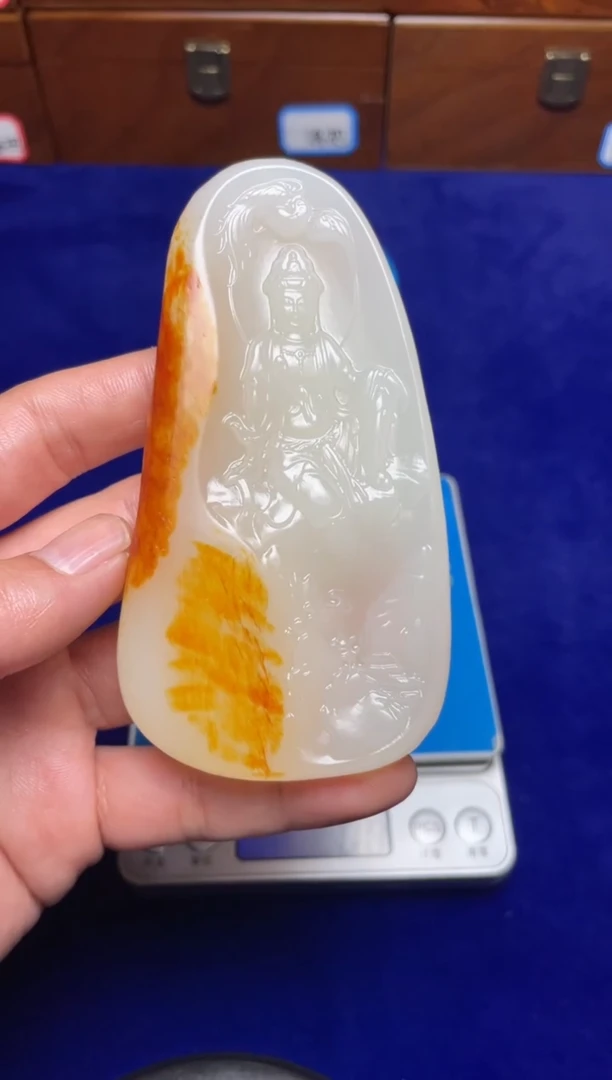 未镶嵌和田玉挂件小*哥和田玉