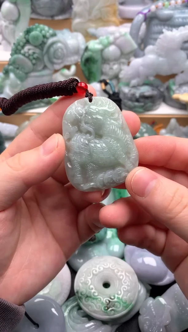 吊坠(不含链)未镶嵌翡翠1