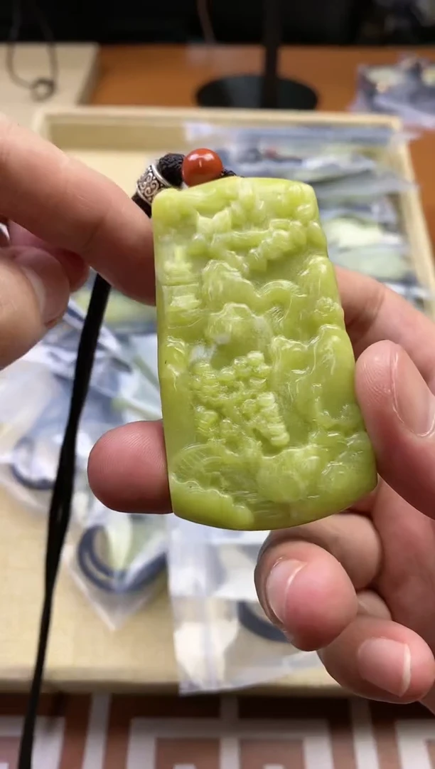 【闪购商品】蛇纹石玉其它未镶嵌多样性发货一个