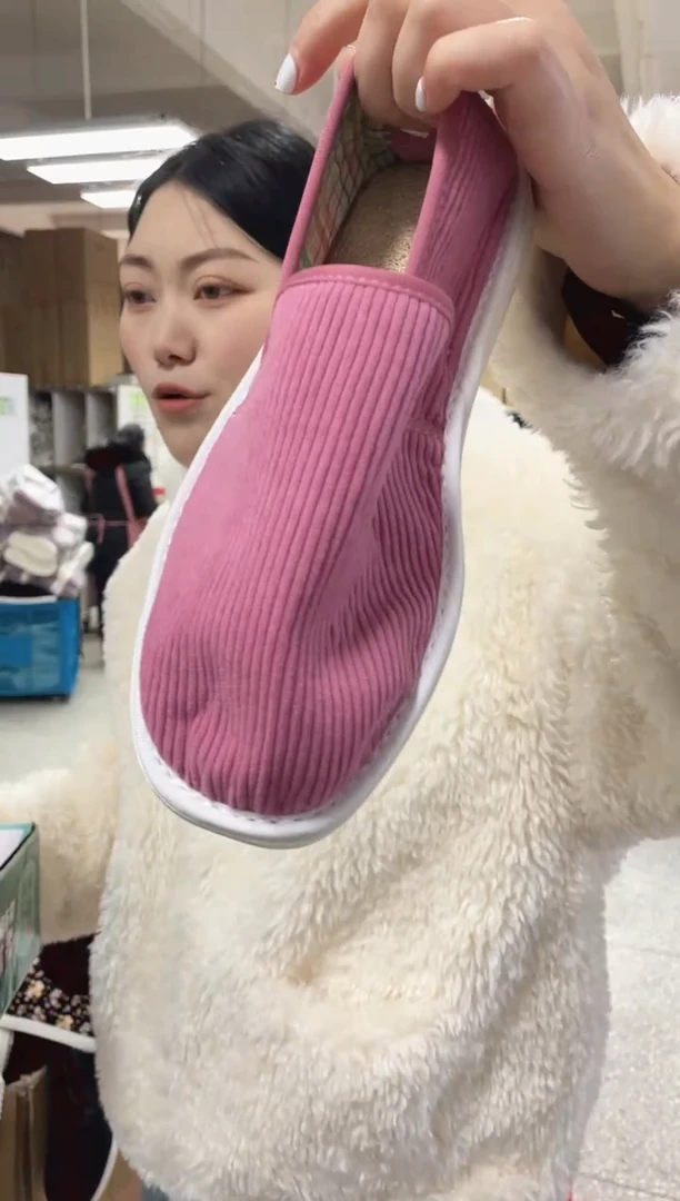 3号皮红丝瓜单鞋39码