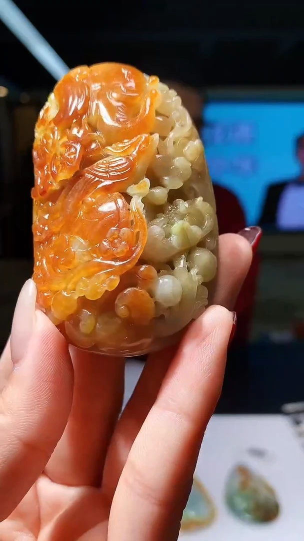 【闪购商品】定制翡翠未镶嵌1084hm-毛货挂件23