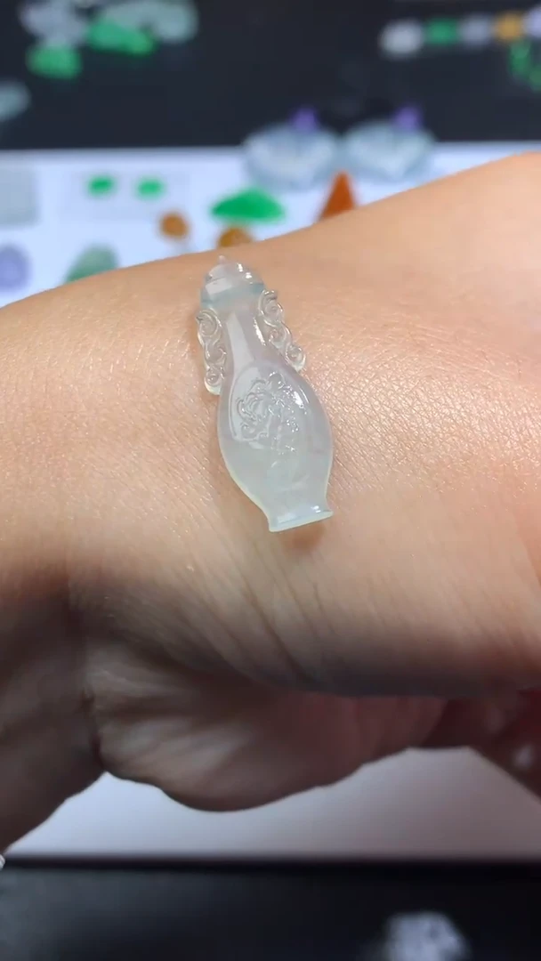 未镶嵌定制翡翠毛货