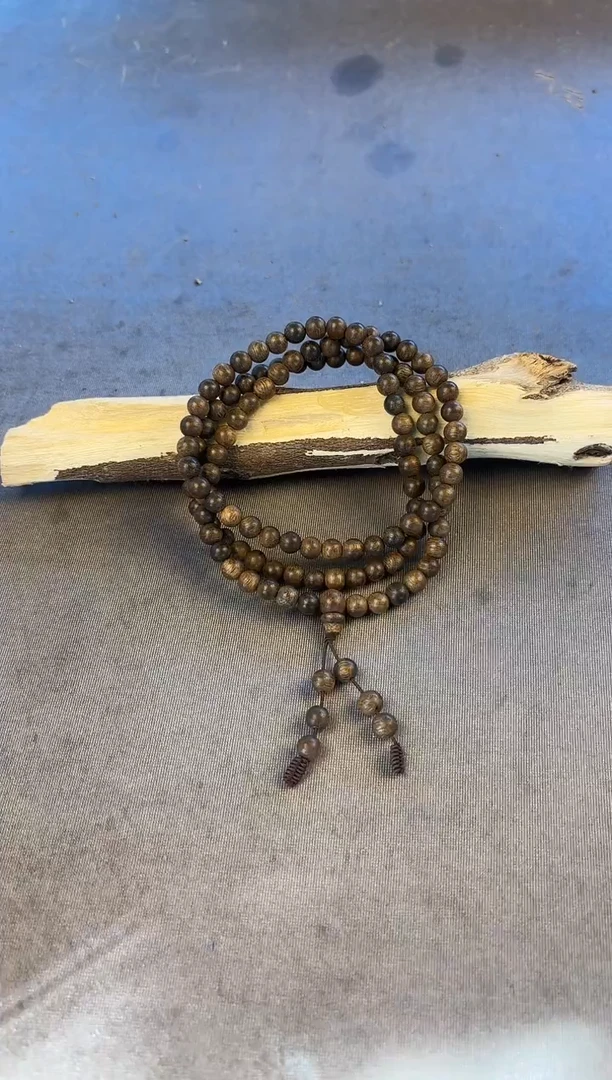 沉香沉香碎屑芽庄白奇06圆珠多圈沉19克+多样性发一