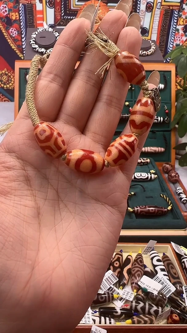 玛瑙/玉髓（覆膜）颈饰合金29.（微瑕）