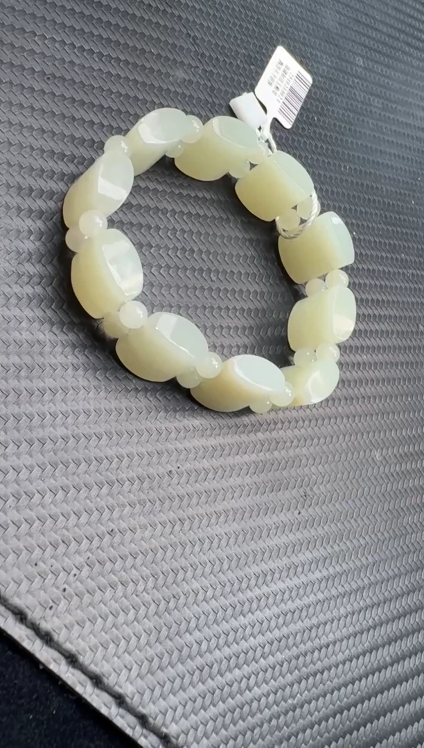 项链未镶嵌和田玉且末微色差白玉手串确认返60米
