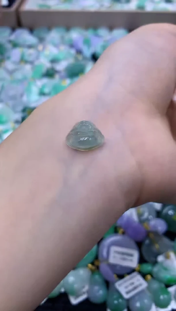 颈饰未镶嵌翡翠天然缅甸翡翠A货