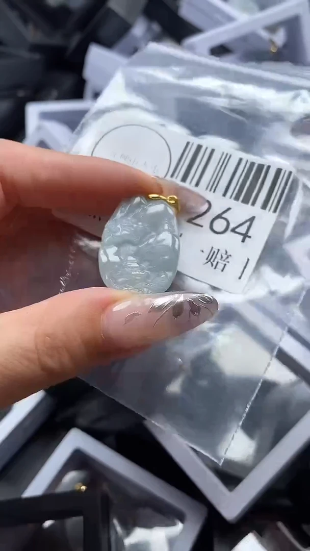 吊坠(不含链)未镶嵌翡翠7264