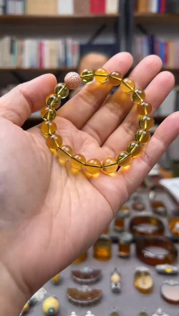 【闪购商品】琥珀颈饰未镶嵌金兰净水手串--多样性发一