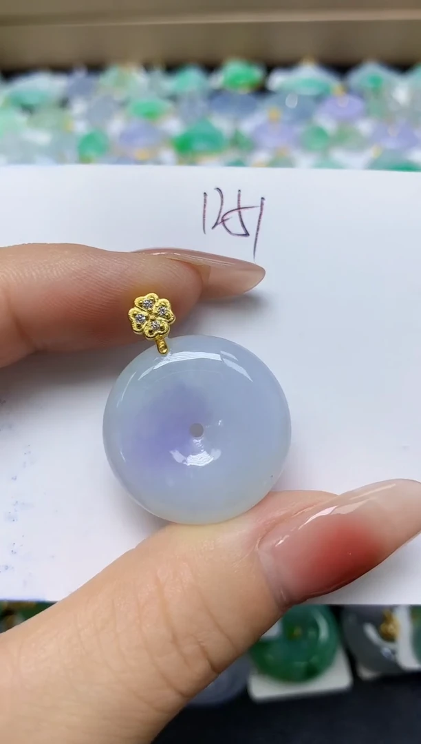 翡翠未镶嵌颈饰 天然缅甸翡翠A货