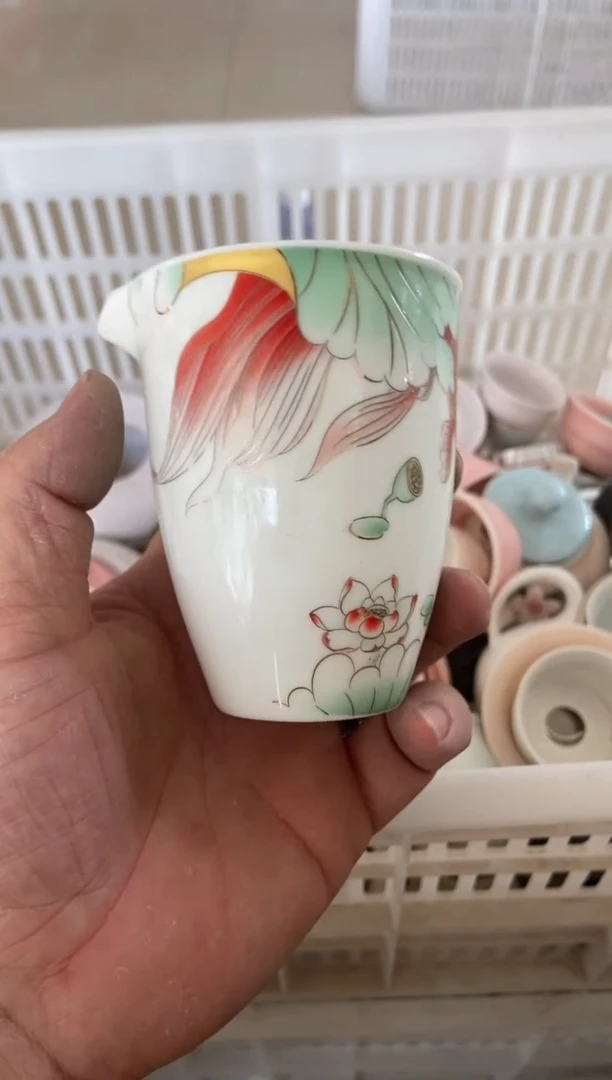 杯无运费险有瑕疵的摄影的产品有使用过的痕迹有点脏介意勿拍