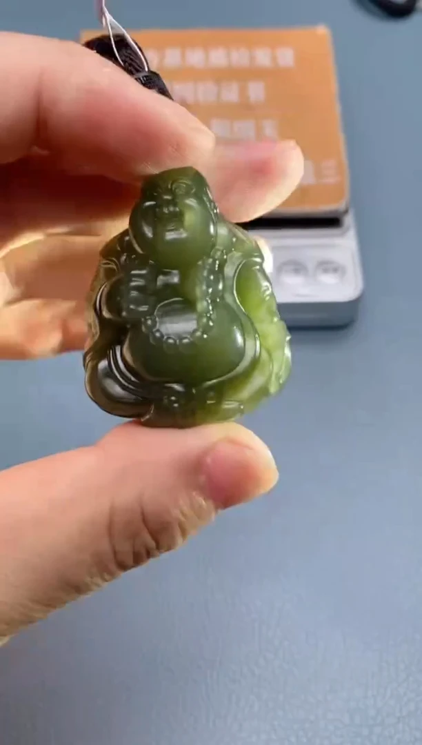 和田玉未镶嵌颈饰5