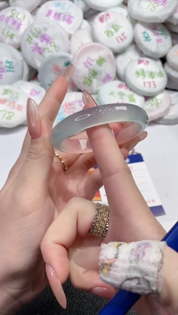 【闪购商品】玛瑙/玉髓手镯未镶嵌-782