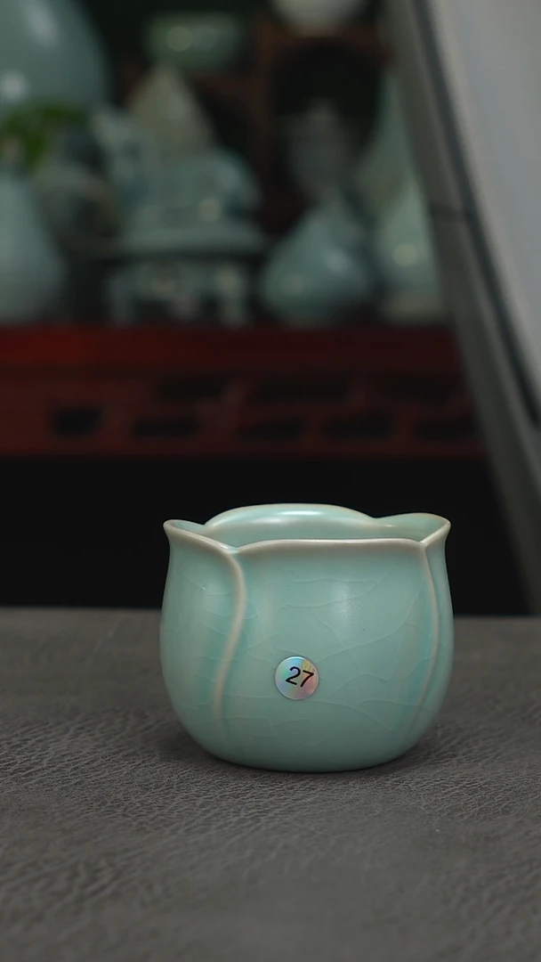 27号郁金香杯  微瑕简包-二