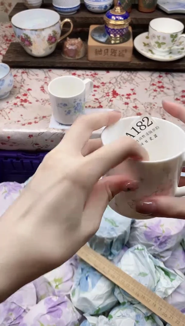 瓷片用****3      A182