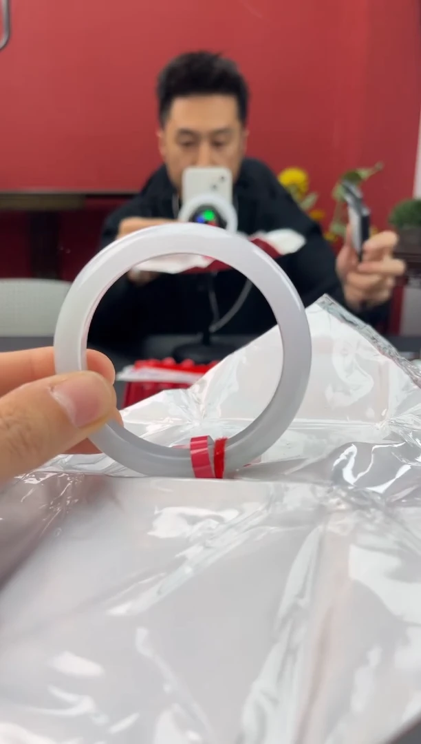 未镶嵌手镯翡翠2