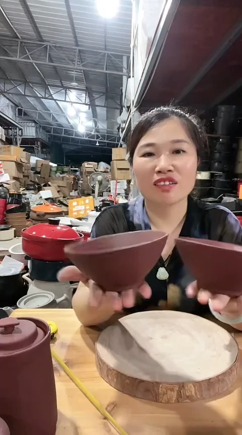 大瑕疵紫砂斗笠碗两个