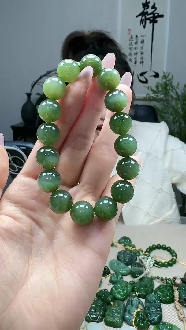 未镶嵌和田玉挂件13