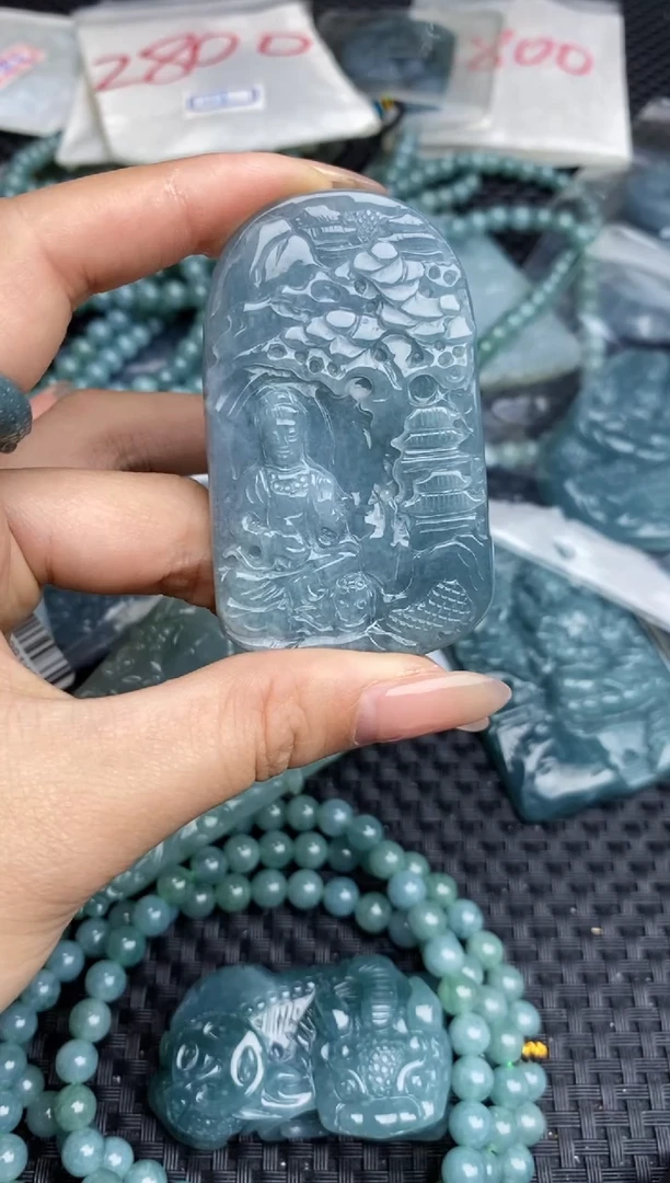 【闪购商品】翡翠颈饰未镶嵌111111111