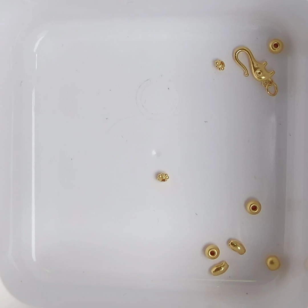黄金足金小金 豆