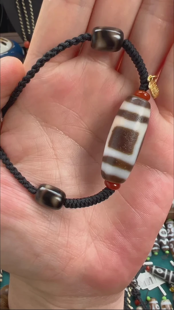 玛瑙/玉髓颈饰未镶嵌丰*小卢全手工玛瑙天珠