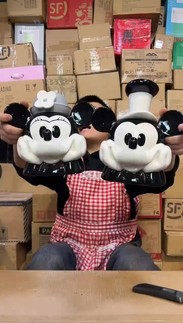 【闪购商品】杯米奇米妮威力汽船储物罐