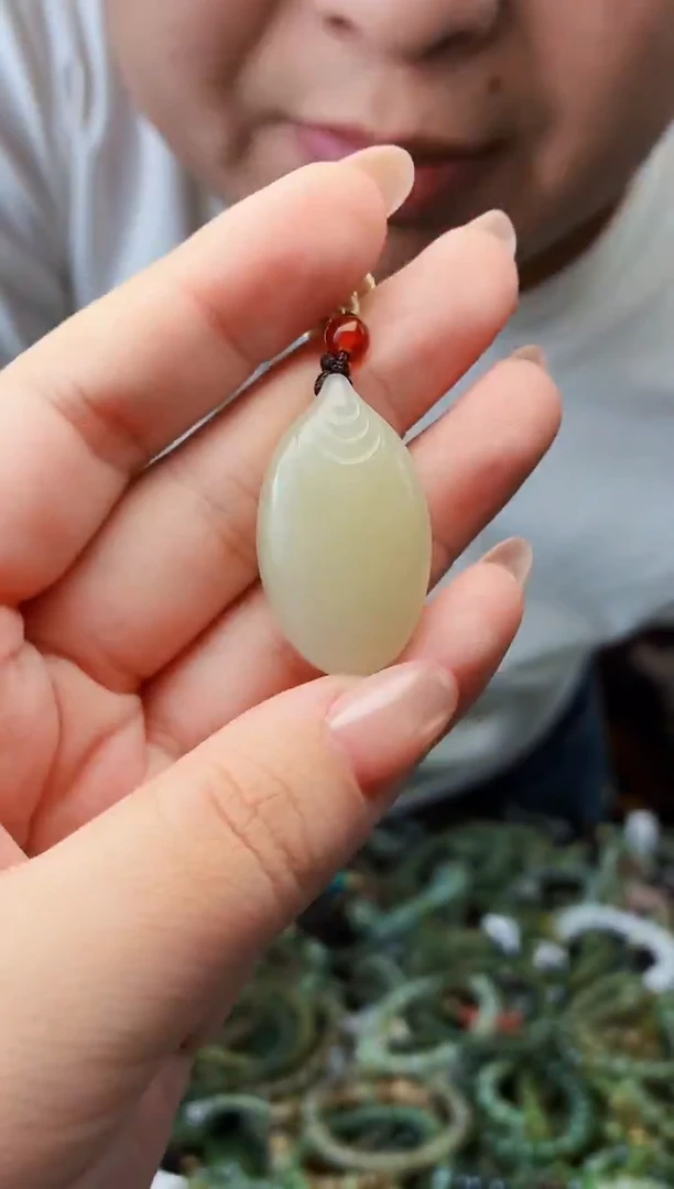 未镶嵌和田玉挂件多样性发货拍一发一