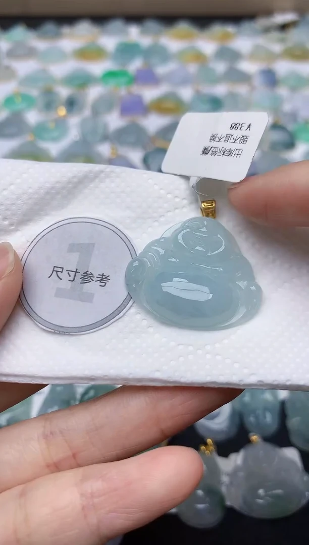 翡翠18K金镶嵌颈饰天然缅甸A货翡翠