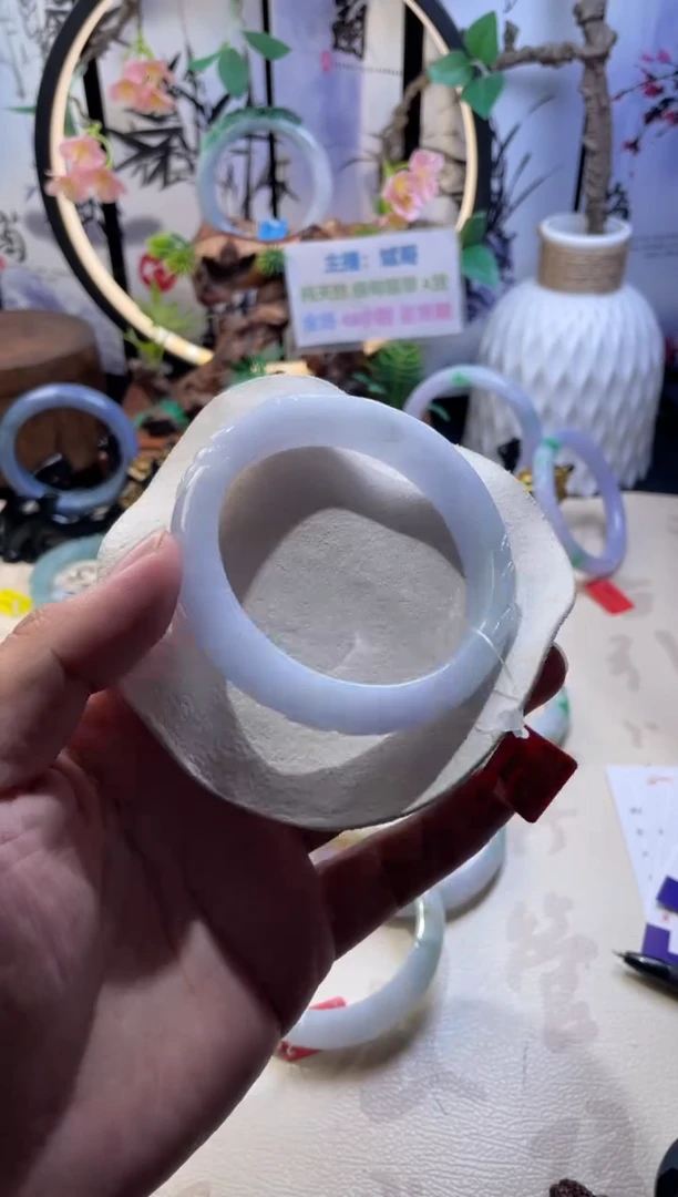 未镶嵌手镯翡翠正圈60