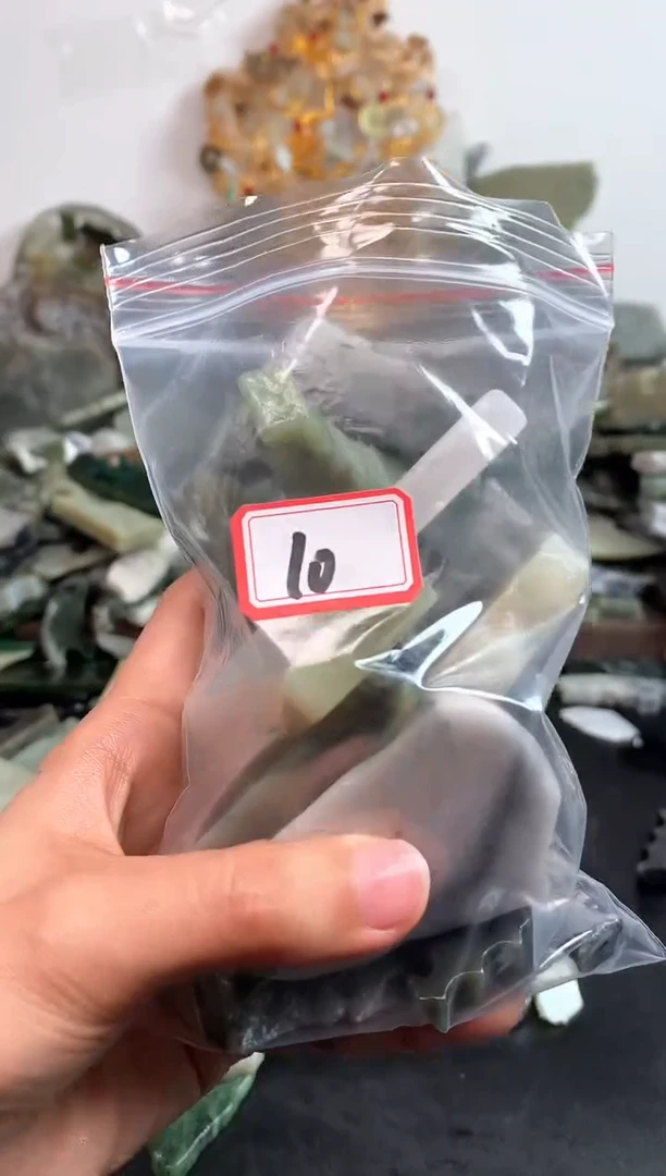 未镶嵌和田玉摆件10