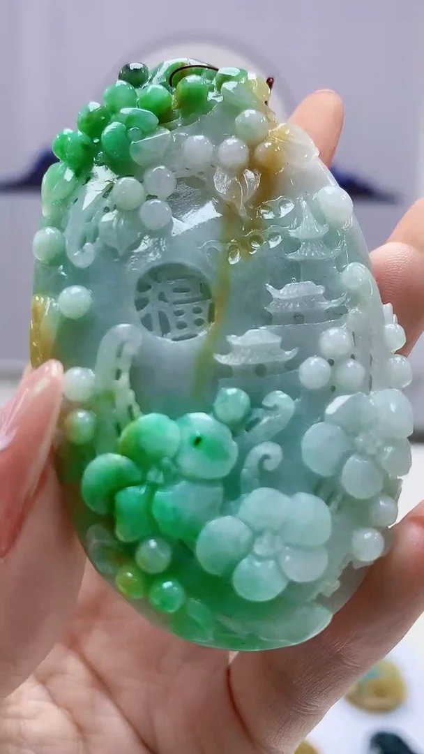 【闪购商品】定制翡翠未镶嵌4688DD-毛货挂件74