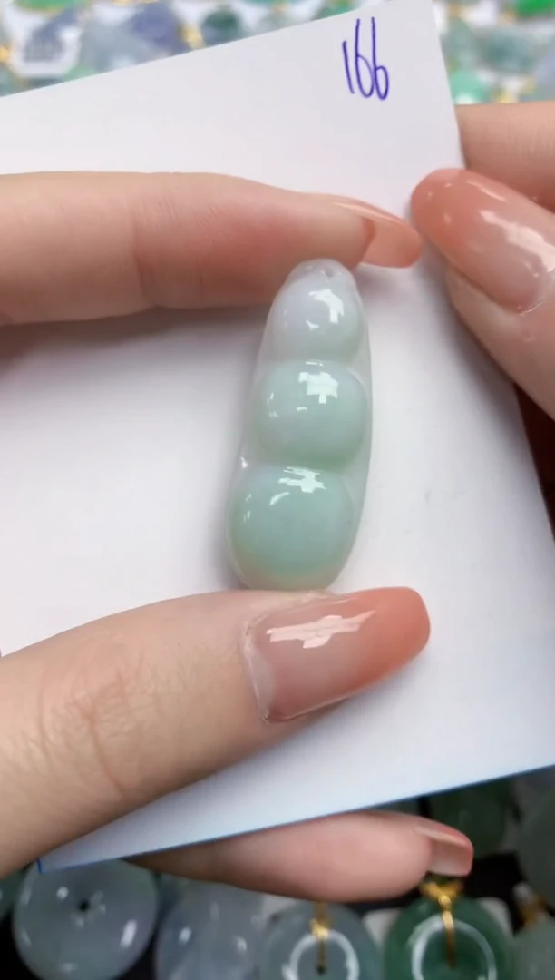 【闪购商品】翡翠颈饰未镶嵌天然缅甸翡翠A货