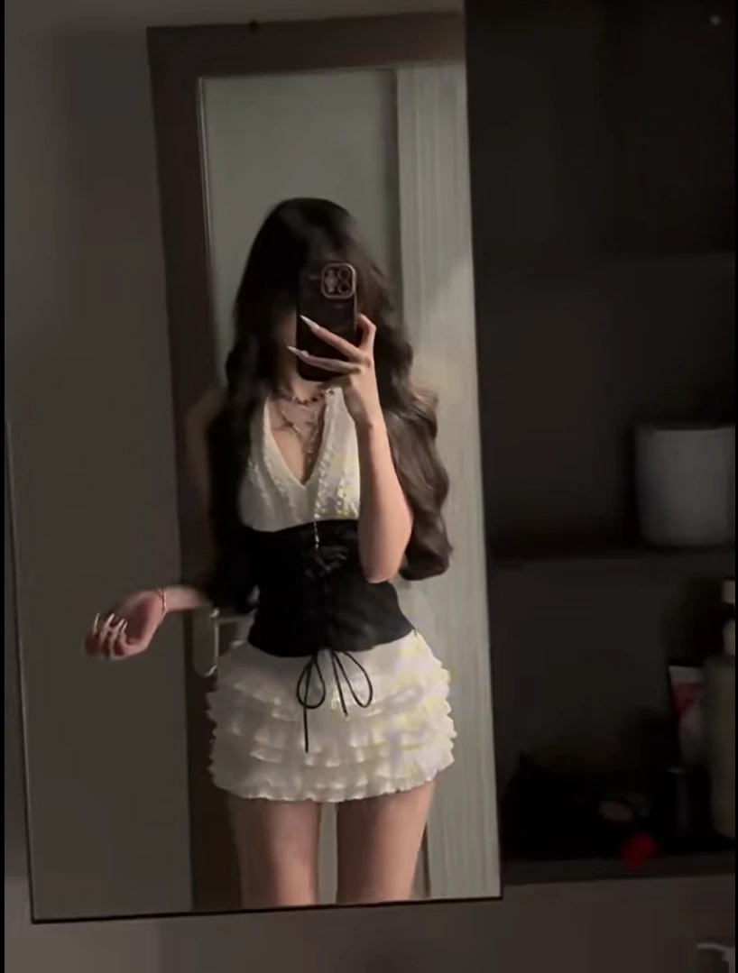 【油画少女】黑白撞色抽绳挂脖背心女拼接露背吊带上衣女显瘦半身裙