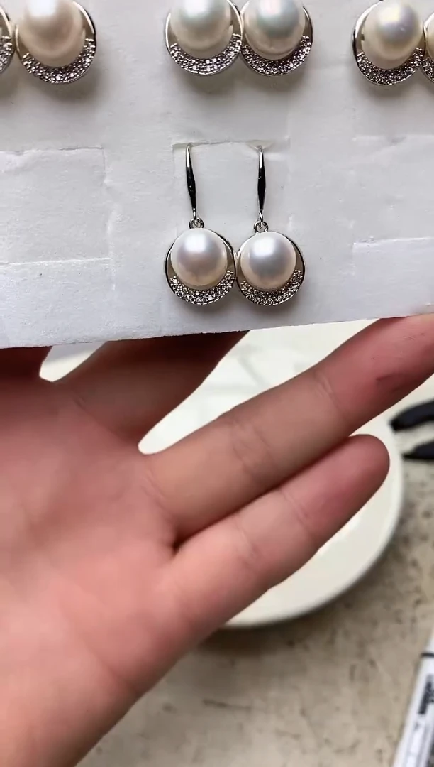 淡水珍珠未镶嵌颈饰1