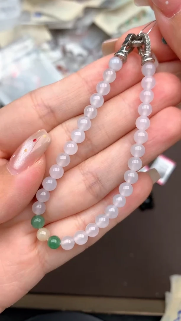 未镶嵌挂件翡翠一